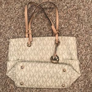 Michael Kors purse